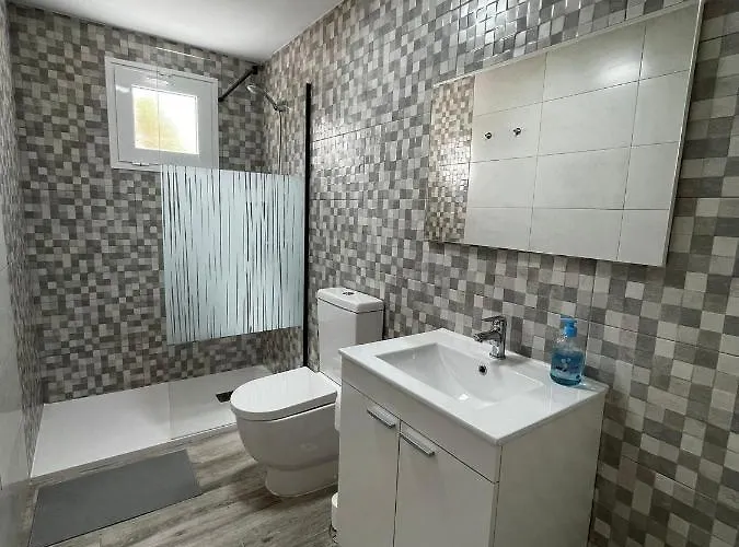 La Nina Bonita * Costa De Antigua